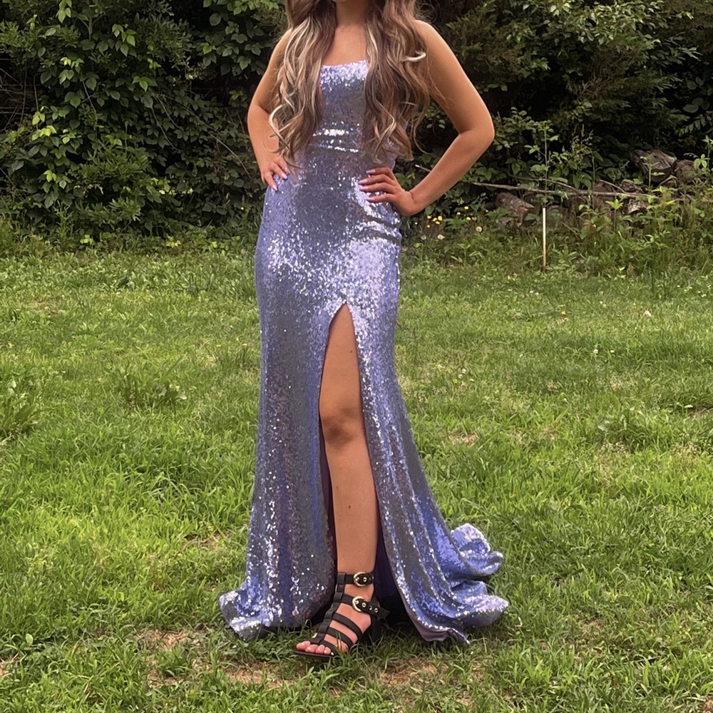windsor prom dress